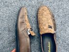 Sneakers sell