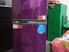 Frige for sell