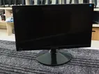 বিক্রয় হবে: প্রিমিয়াম কোয়ালিটি (SAMSUNG) ১৯ ইঞ্চি মনিটর!