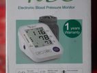 ব্লাড প্রেশার পরিমাপক ডিজিটাল মেশিন/Electronic Blood pressure Monitor