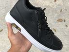 Black shoe sell post