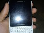 Blackberry Q5 2/16 (Used)