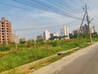 ব্লক-এন দক্ষিণমূখী প্লট সামনে ৬০ ফিট রাস্তা বসুন্ধরা আ/এ