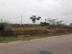 Block - N * 6 Katha North Face Plot 4900 S/L in Bashundhara R/A