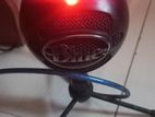 Blue snowball microphone