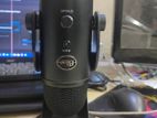 Blue Yeti Studio Microphone for Content Creator