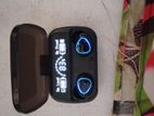 Bluetooth earbuds