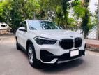 BMW X1 SDrive 18i 2021
