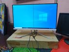 Borderless 22" Monitor With Full Box