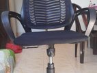 Boss Chair with V-mash Black Revoving Headrest (fp-m-23)