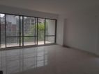 Brand new 4 bed 5000 sft nice apartment for rent