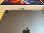 Brand New iPad Pro M1 12.9” 1TB