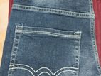 Branded American Eagle Jeans (32)