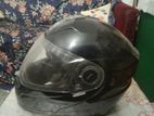 ব্যবহৃত হেলমেট প্রায় নতুনের মতো, বক্সো সহ