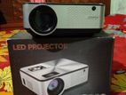 C9 projector vga prot USB hdmi