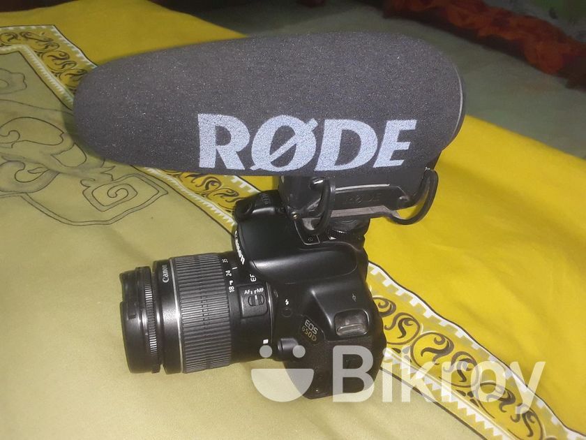 camera canon 650 d for Sale in Shapla Chottor | Bikroy