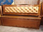 CANADIAN OAK LEATHER BED.M# 2833