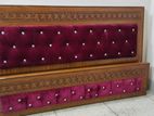 CANADIAN OAK VENEER BED. 6/7 FEET. M # 6716
