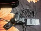 Cannon 700D
