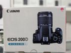 Canon 200D with 18-55 used
