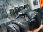 Canon 4000D with 18-55mm kit lens