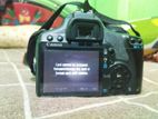 Canon 500D DSLR Camera with 18-55mm Lens