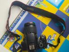 Canon 700 D