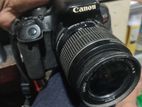 Canon 700D