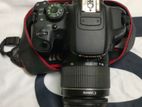 Canon 700D