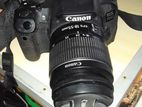 Canon 700D