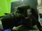 Canon 700D with lens