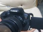 Canon 750 D 18/55 mm lance