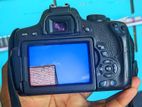 Canon 750d camera