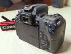 Canon 77D body with 18 135mm usm lens