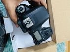 Canon 77d with box