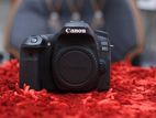 Canon 80D body