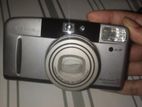 Canon Autoboy S Panorama 35mm Point-and-shoot Film Camera.