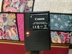 Canon Digital Camera বিক্রি হবে (চার্জার + ব্যাটারি মেমোরি কার্ডসহ)