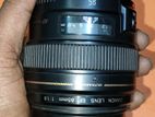 Canon EF 85mm f/1.8 USM Prime Lens