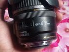 Canon efs 17-85mm f4-5.6 IS USM lens