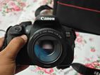 Canon EOS 700D