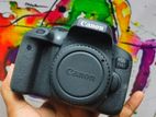 Canon EOS 750D with box