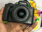 Canon EOS M50 With 15-45mm