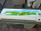Carrier brand split type 1.5 ton Ac full fresh condition