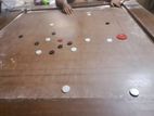 Carrom board