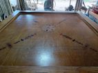 Carrom board