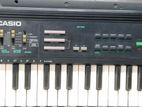 Casio MT-140 keyboard