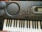 Casio Wk-1600 76-keys Touch-sensitive Keyboard with Midi