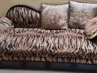 Cheeta Design Divan