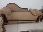 Comfortable Pre-Loved Divan for Sale – Great Deal!